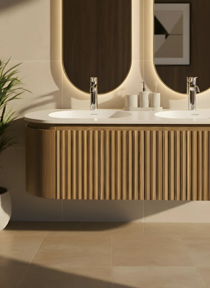Doppeltes Badmöbel-Set aus Holz mit zwei Waschbecken & LED-Spiegeln