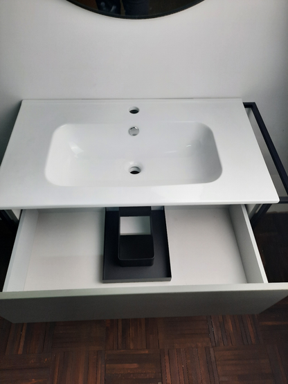 Mobilier de baie suspendat Lov, White www.CasaDeco.ro