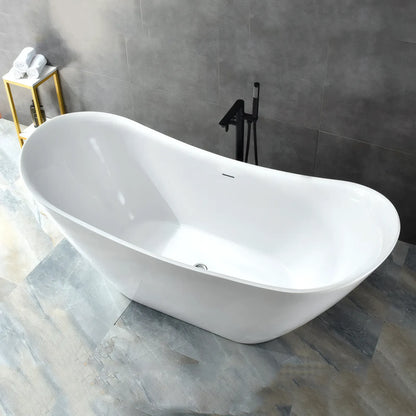 Freistehende Badewanne – modernes, elegantes Design